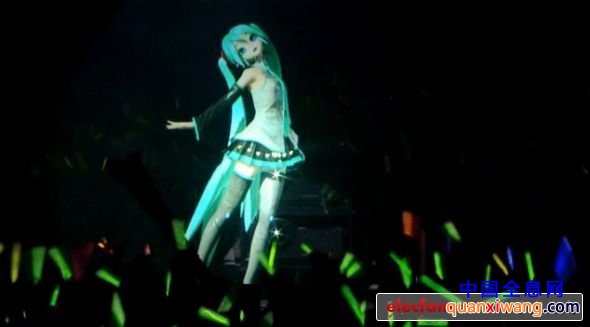 全息歌星“初音未来”在日本歌坛掀起一场风暴，演唱会场场爆满，火得一塌糊涂。