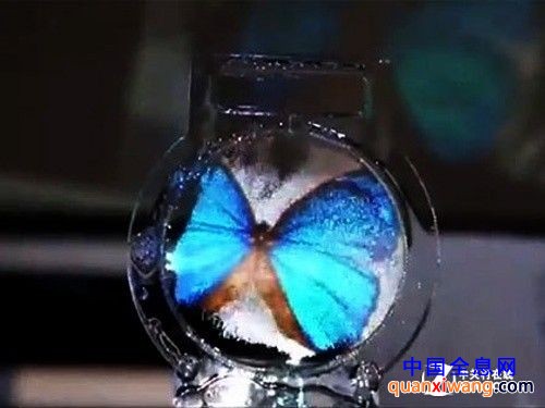 超音波新应用 肥皂泡泡变3D投影屏幕 