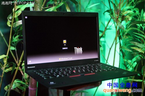 联想ThinkPad发布全球最轻14吋超极本 