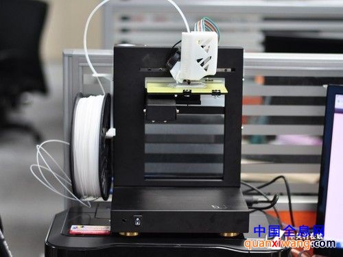 试图颠覆技术革命 个人3D打印机首测