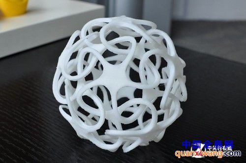试图颠覆技术革命 个人3D打印机首测