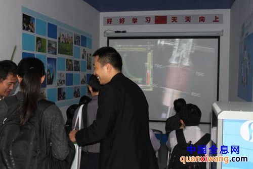 分享3D精彩视界-格特斯隆重亮相2012年高交会 