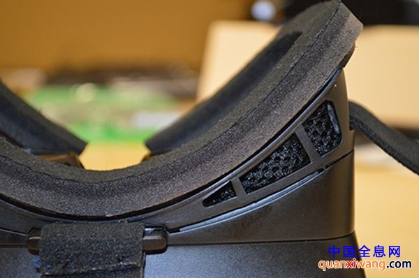 Oculus Rift VR头戴显示器延至明年春