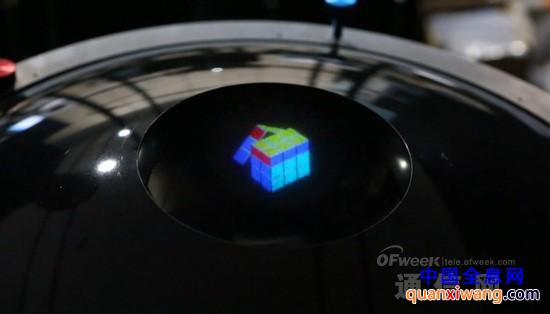 韩国首创3D彩色全息图像