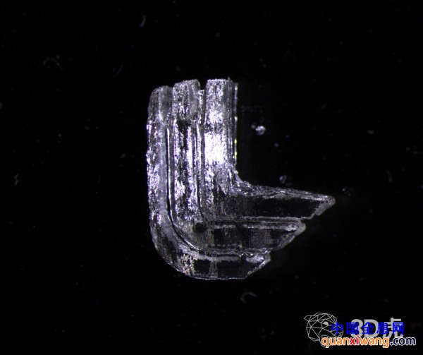 LLNL开发出可在几秒钟内完成3D对象的全息树脂3D打印技术