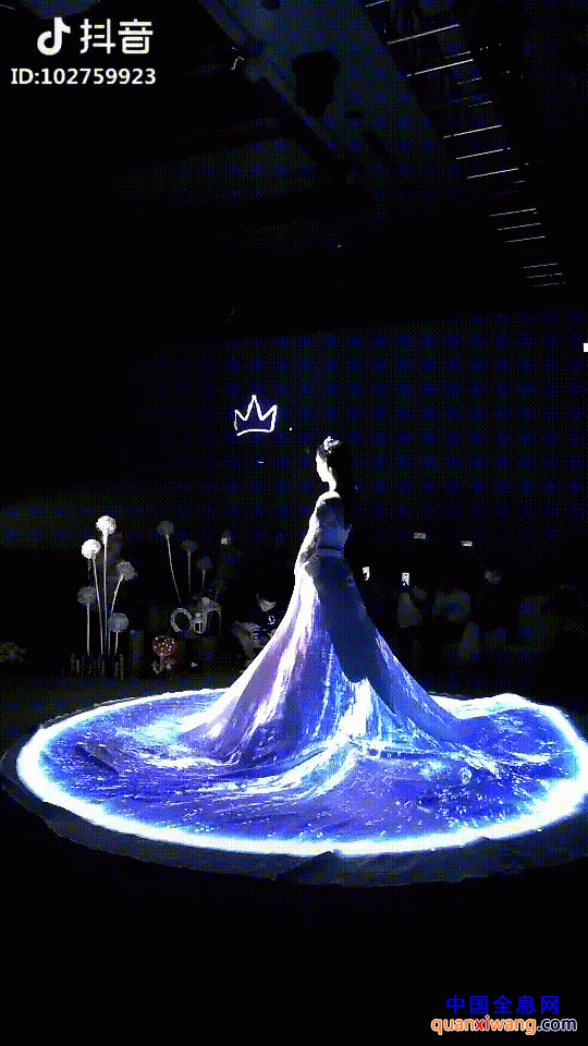 婚纱全息_全息投影