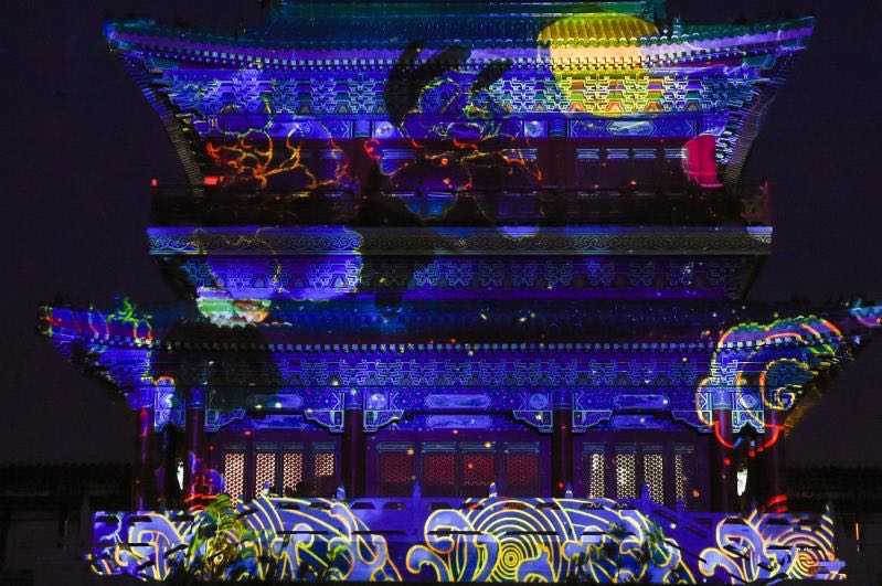 文旅夜游建筑3D Mapping墙体秀图2