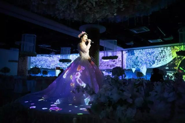 3D全息投影婚礼逐渐成为市场的潮流图2